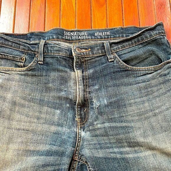 Levi's Signature Bootcut Men's Jeans Medium Wash Fading Size 36x30 - Picture 3 of 6